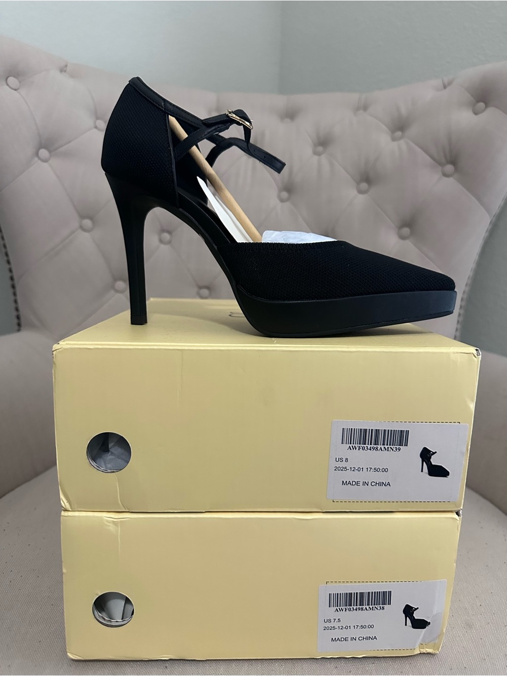Cosy Island Black Pointed T-Strap Stiletto Heels